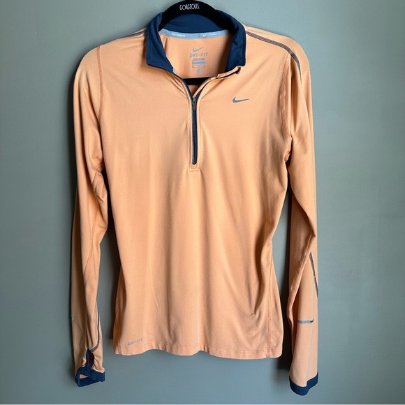 Women’s Nike Quarter Zip Athletic Running Long Sleeve Pullover Shirt - Picture 1 of 7